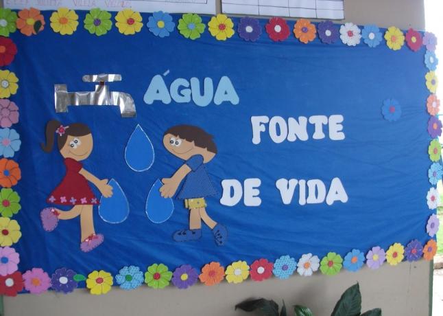 EVA vandens dienos paveikslas mokyklai