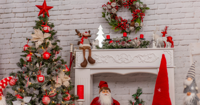 Consultați sfaturi creative de decorare pentru a economisi bani la decorul de Crăciun