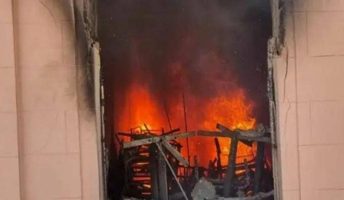 مدرسة ولاية ميناس جيرايس تسجل 20 مصابًا في حريق