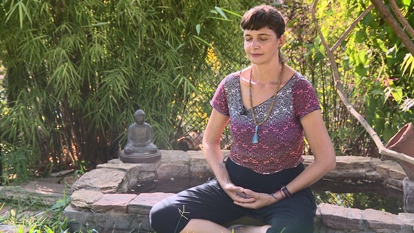 Meditationslehrerin Paula Ribeiro