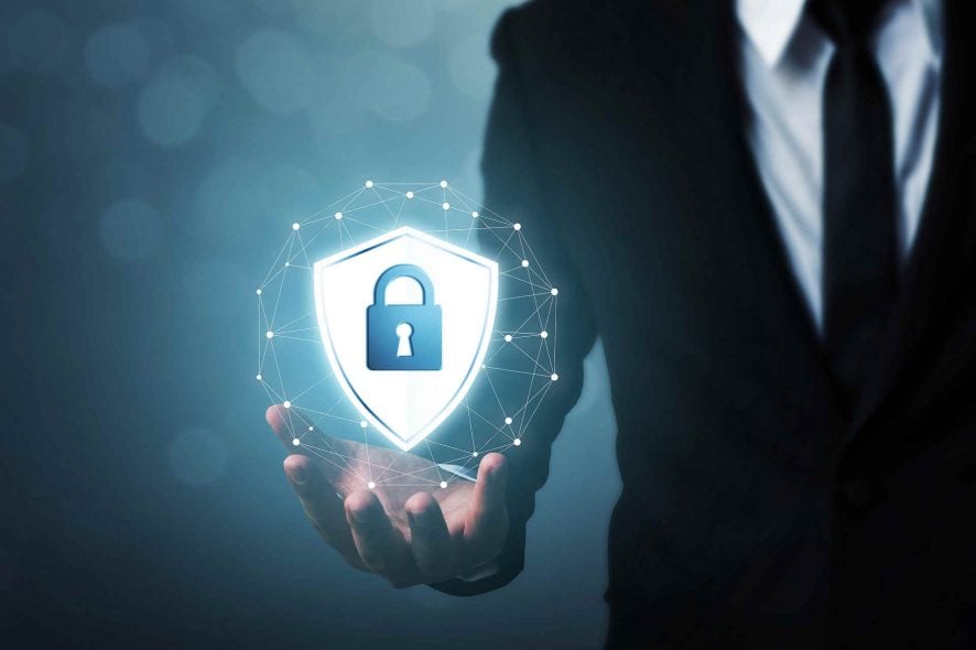 Windows Defender SmartScreen이 인식되지 않은 앱의 시작을 방지한 경우 할 일