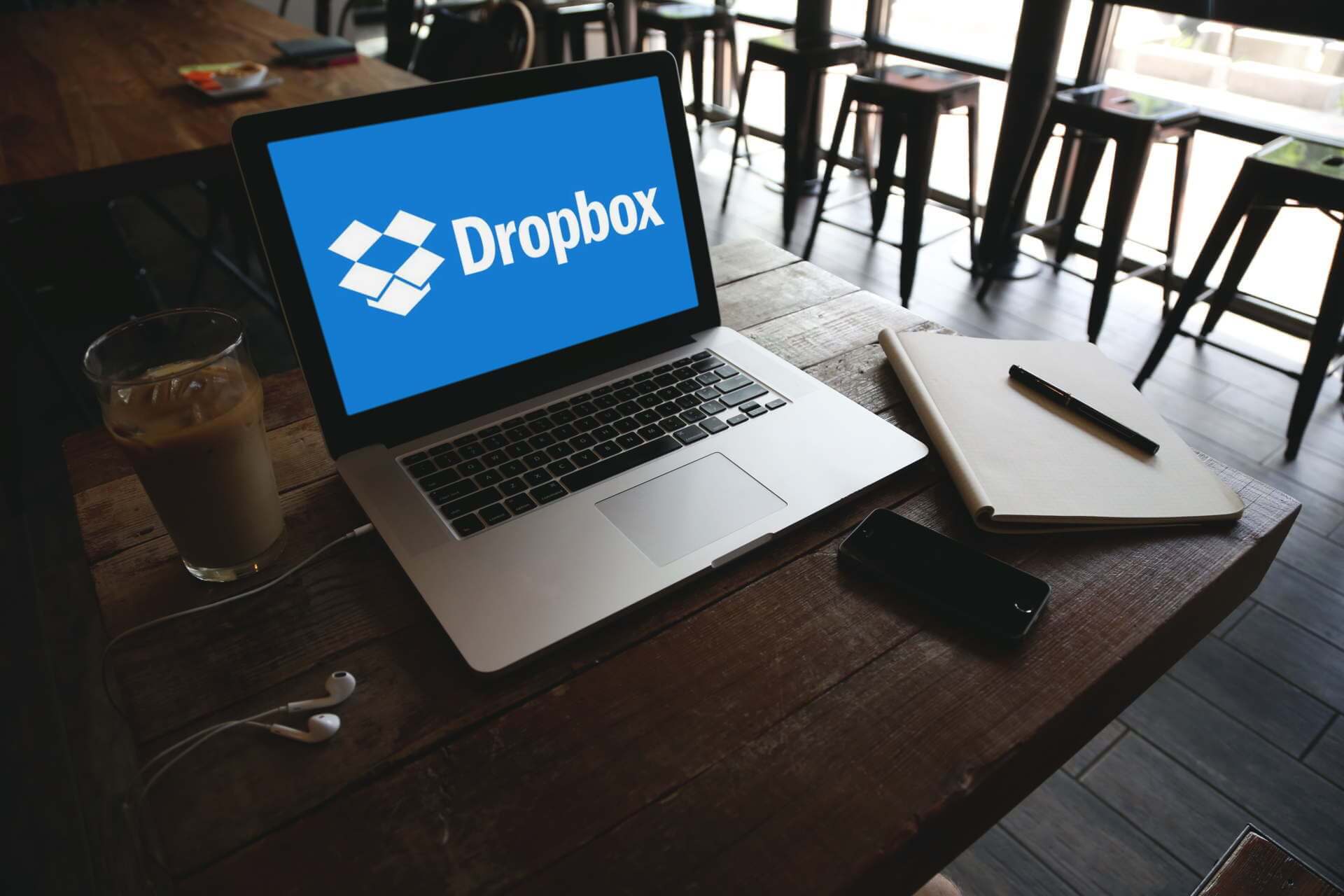 Wie kann ich Dateien in das Dropbox-Konto anderer hochladen