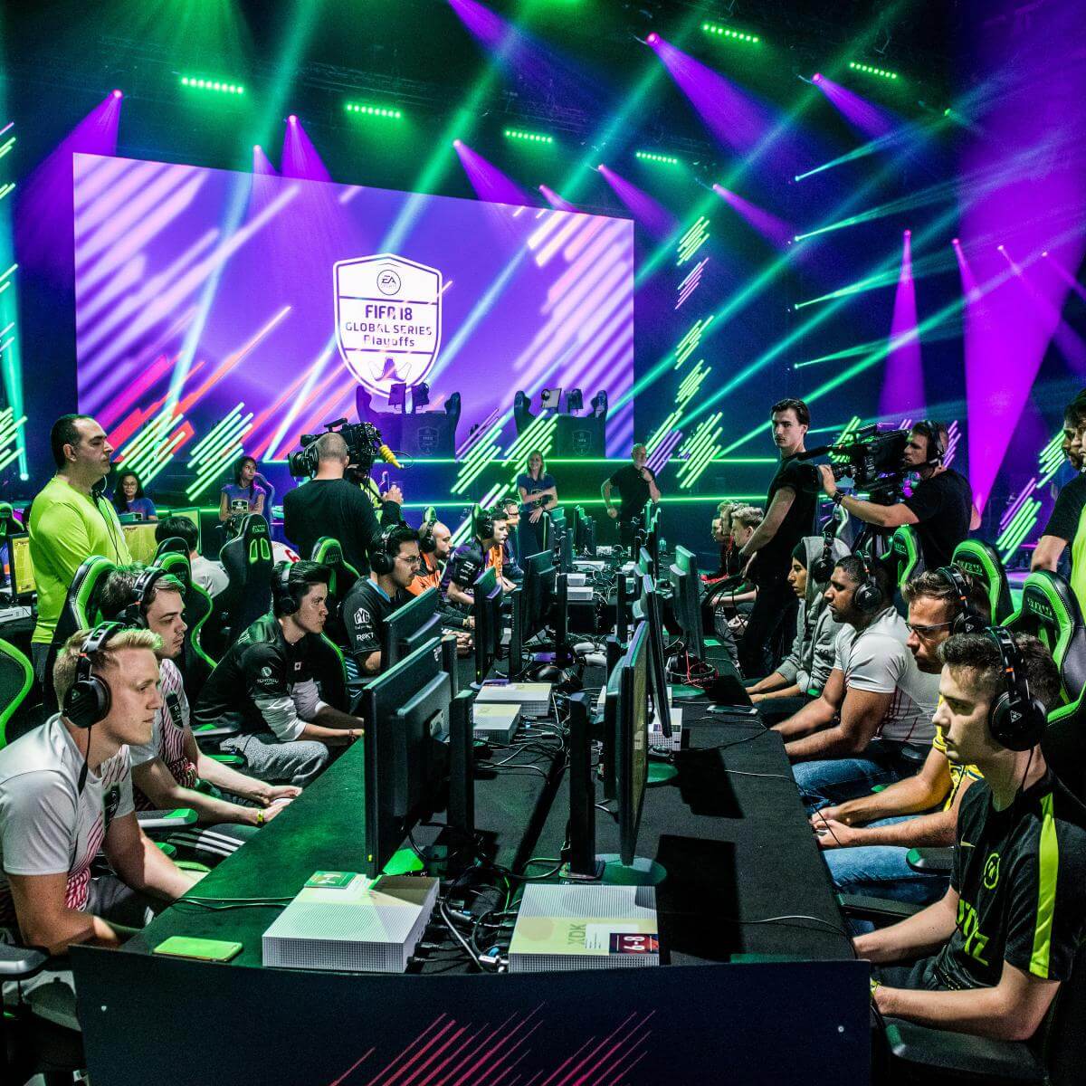 Gamers LAN - vorgestellte Spiele über virtuelles LAN
